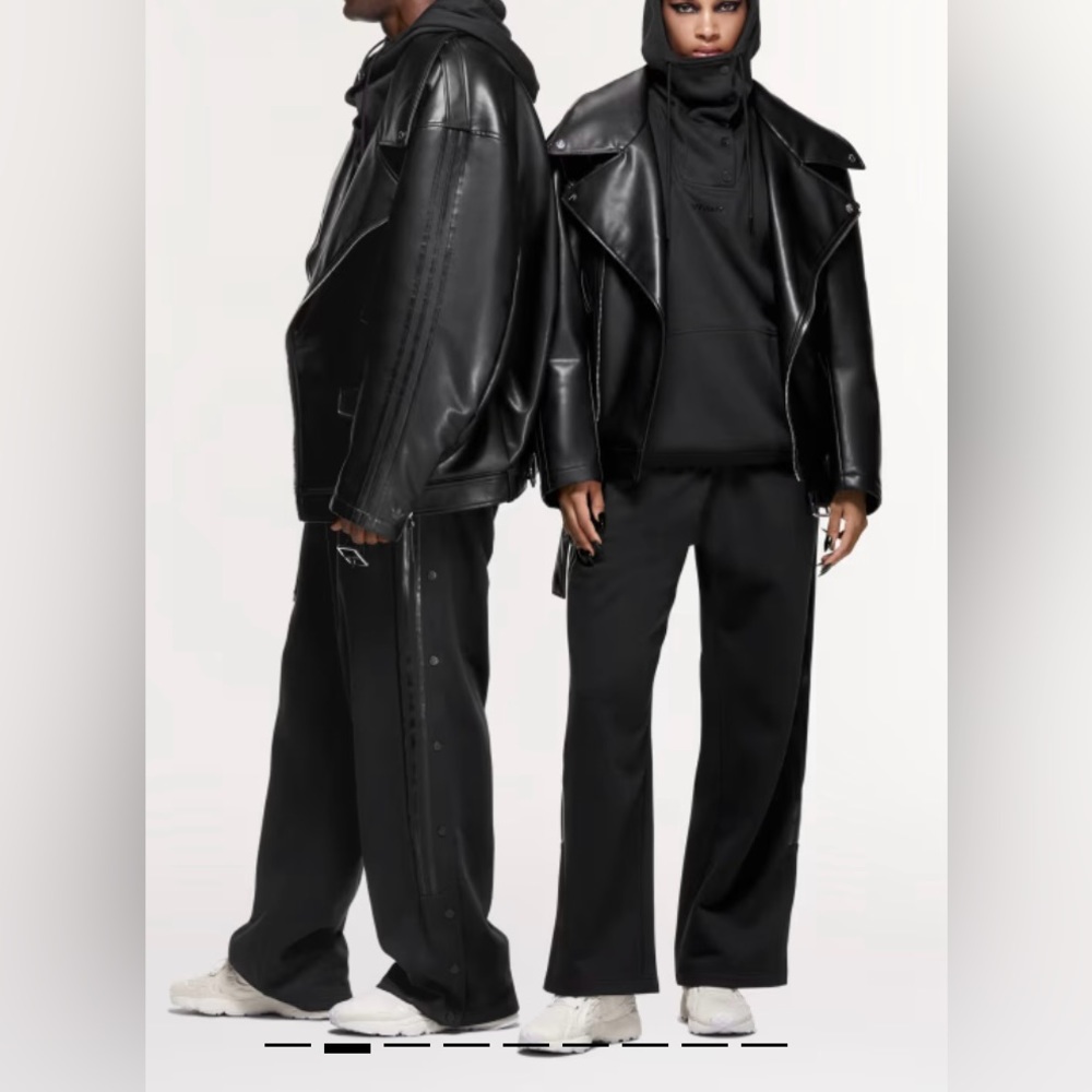 NWT Ivy Park x Adidas MOTO TOUR JACKET (ALL GENDER). Size extra small. Black